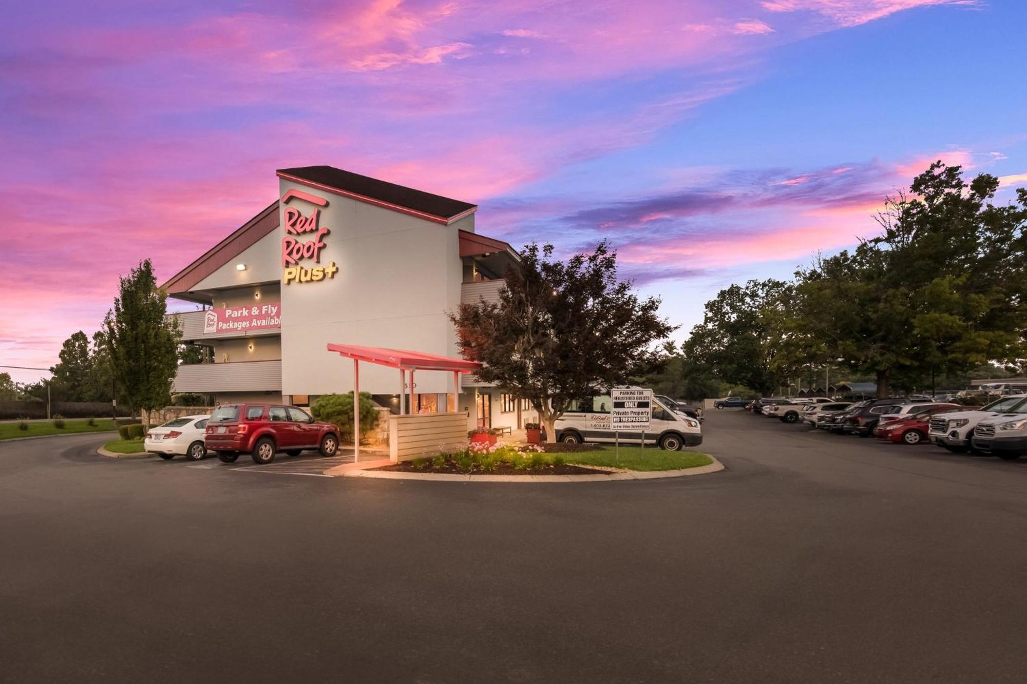 Red Roof Inn Plus+ Nashville Airport Exterior foto